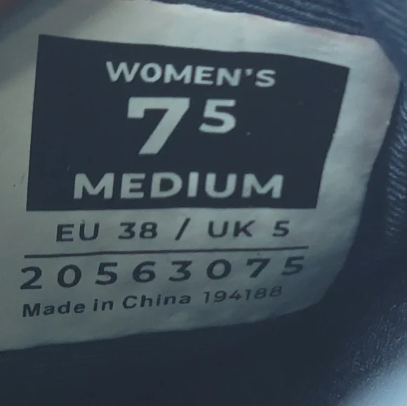 KURU ATOM Sneakers Womens Size US 7.5/EURO 38 20563075 - Picture 6 of 6